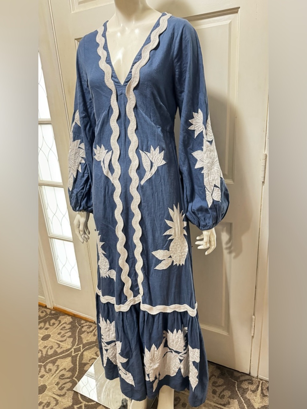 Farm Rio  Navy Blue White Floral Embroidery long sleeves Maxi Dress S XS - Picture 4 of 13